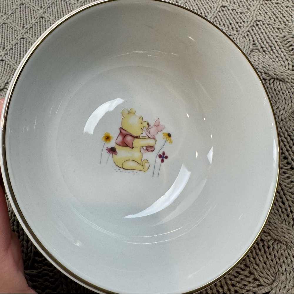 Disney Winnie the Pooh Golden Flowers Cereal or Soup Bowl - Picture 8 of 8